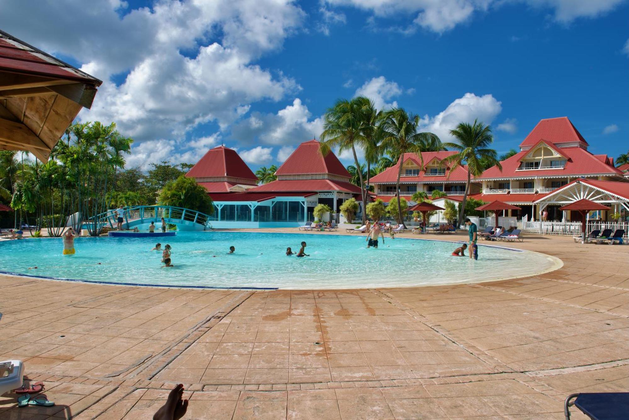 Studio Olia A P&V - Plages, Piscines Et Vue Mer! Sainte-Anne  Ngoại thất bức ảnh